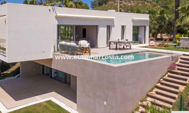 Venta - Villa - San Miguel de Salinas - Las Colinas Golf