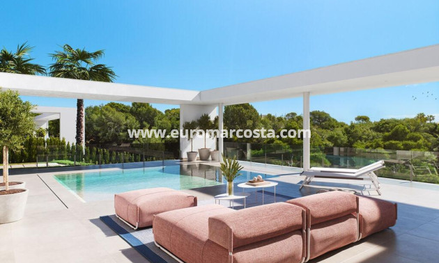 Venta - Villa - San Miguel de Salinas - Las Colinas Golf