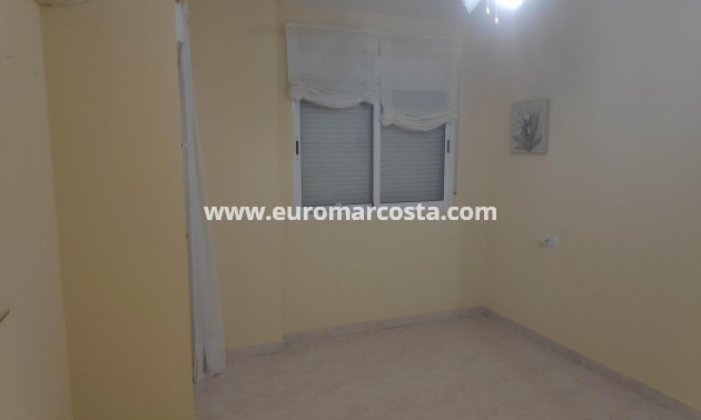 Venta - Villa - Torrevieja - TORREVIEJA