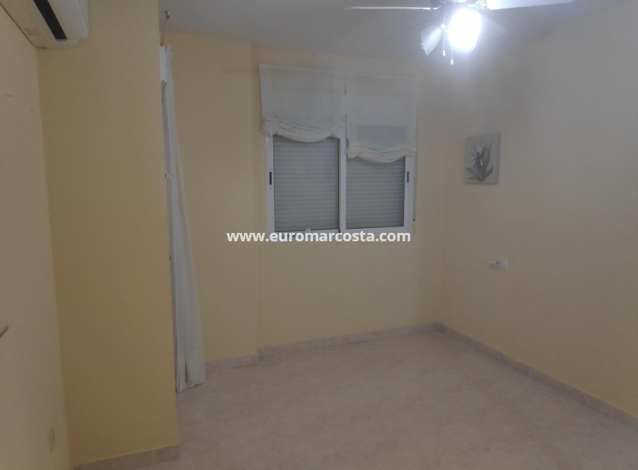 Venta - Villa - Torrevieja - TORREVIEJA