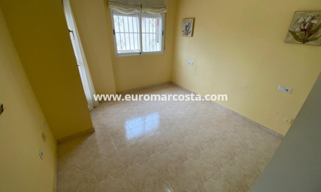 Venta - Villa - Torrevieja - TORREVIEJA