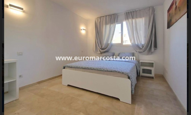 Venta - Apartamento / piso - Torrevieja - Orihuela Costa