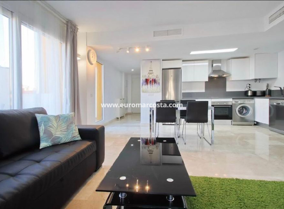 Venta - Apartamento / piso - Torrevieja - Orihuela Costa