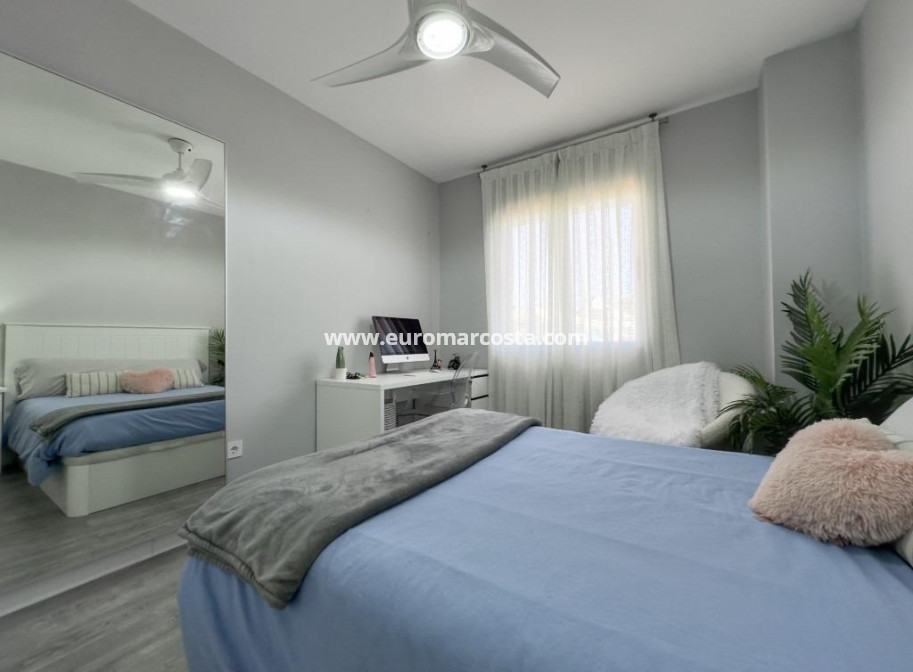 Venta - Apartamento / piso - Torrevieja - La Mata