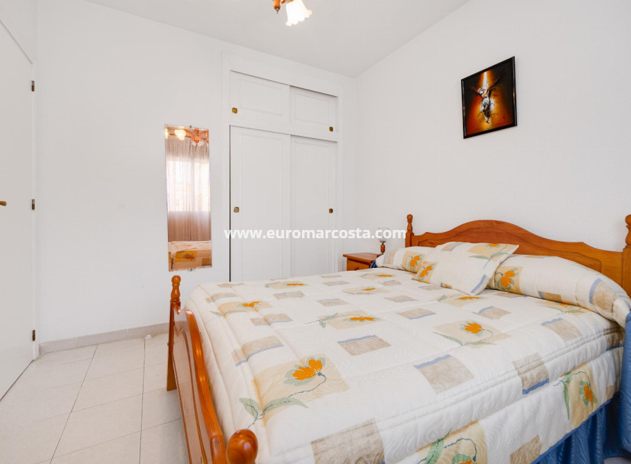 Venta - Bungalow - Torrevieja - TORREVIEJA