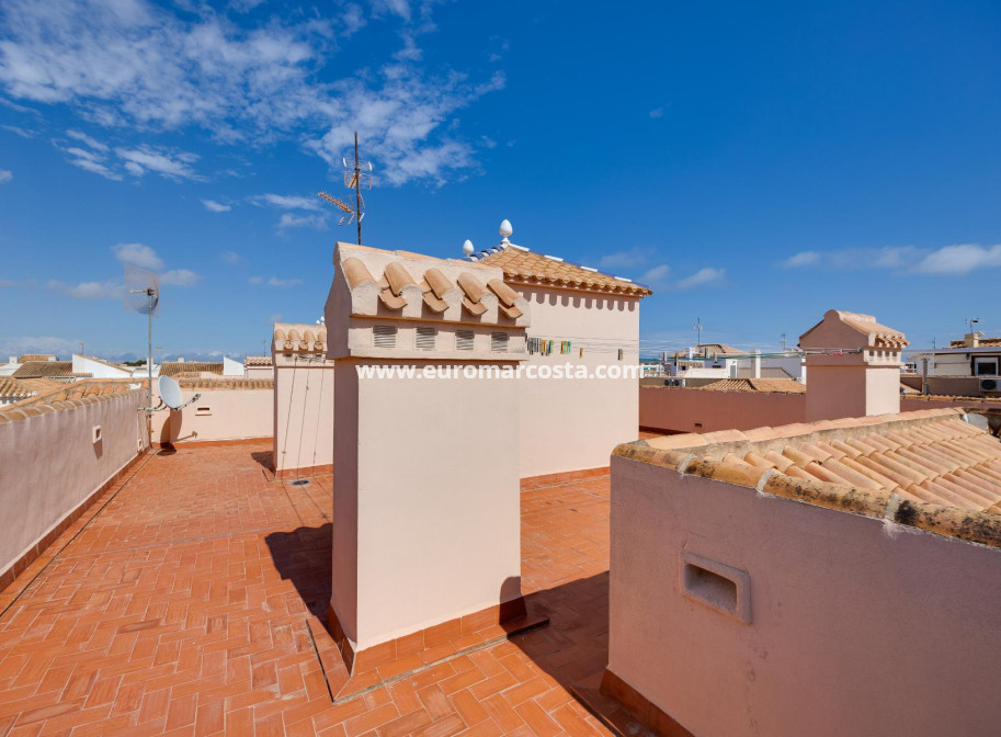 Venta - Bungalow - Torrevieja - TORREVIEJA