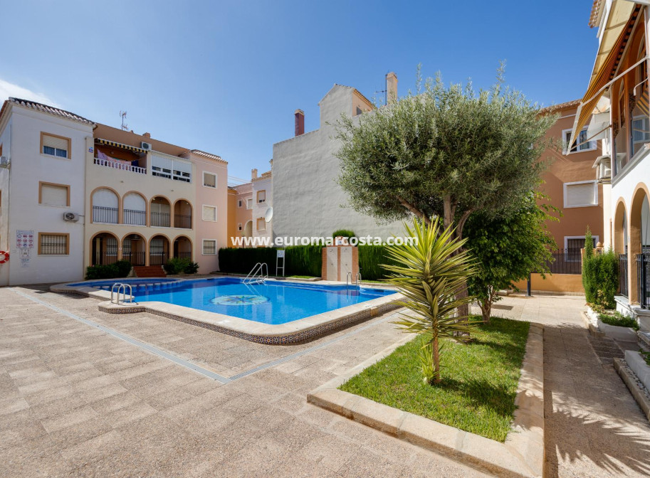 Venta - Bungalow - Torrevieja - TORREVIEJA