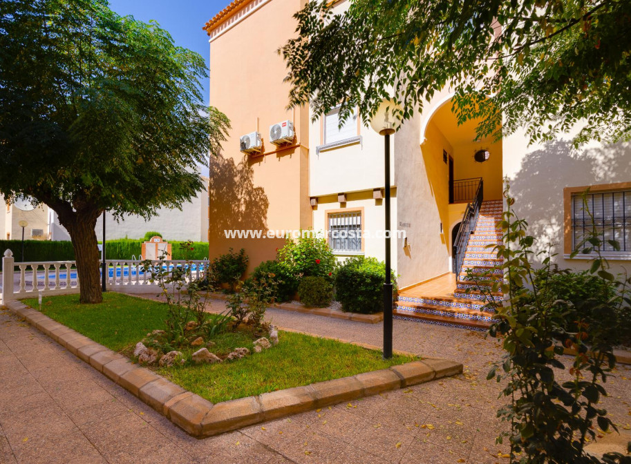 Venta - Bungalow - Torrevieja - TORREVIEJA