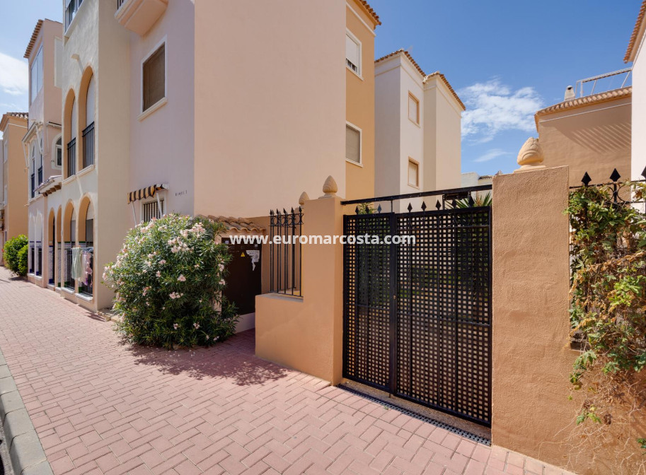 Venta - Bungalow - Torrevieja - TORREVIEJA