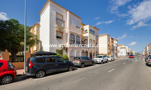 Venta - Bungalow - Torrevieja - TORREVIEJA