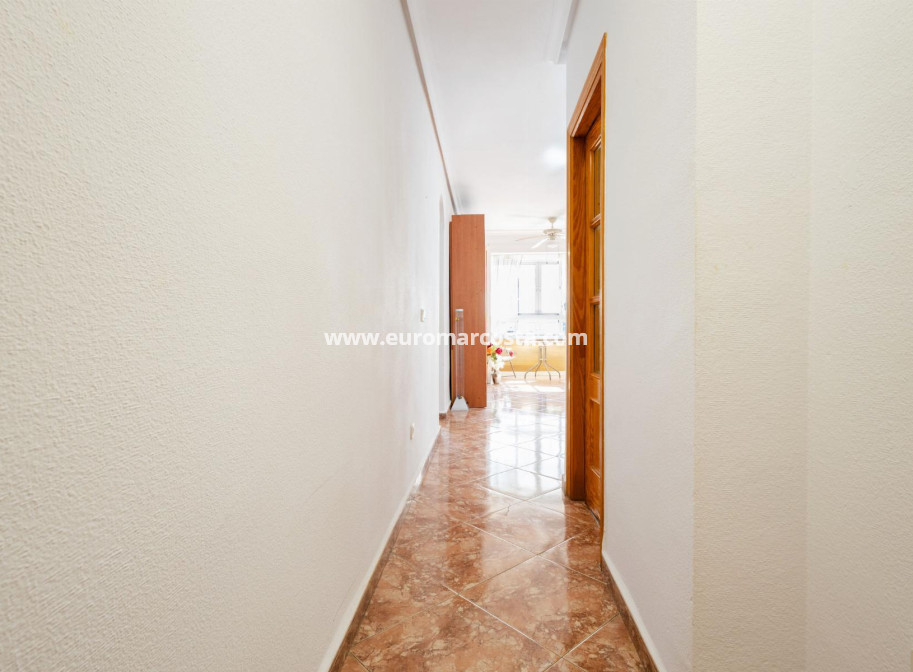 Sale - Apartment / flat - Torrevieja - TORREVIEJA