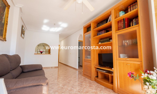 Sale - Apartment / flat - Torrevieja - TORREVIEJA