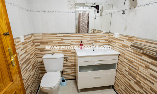 Sale - Apartment / flat - Torrevieja - TORREVIEJA