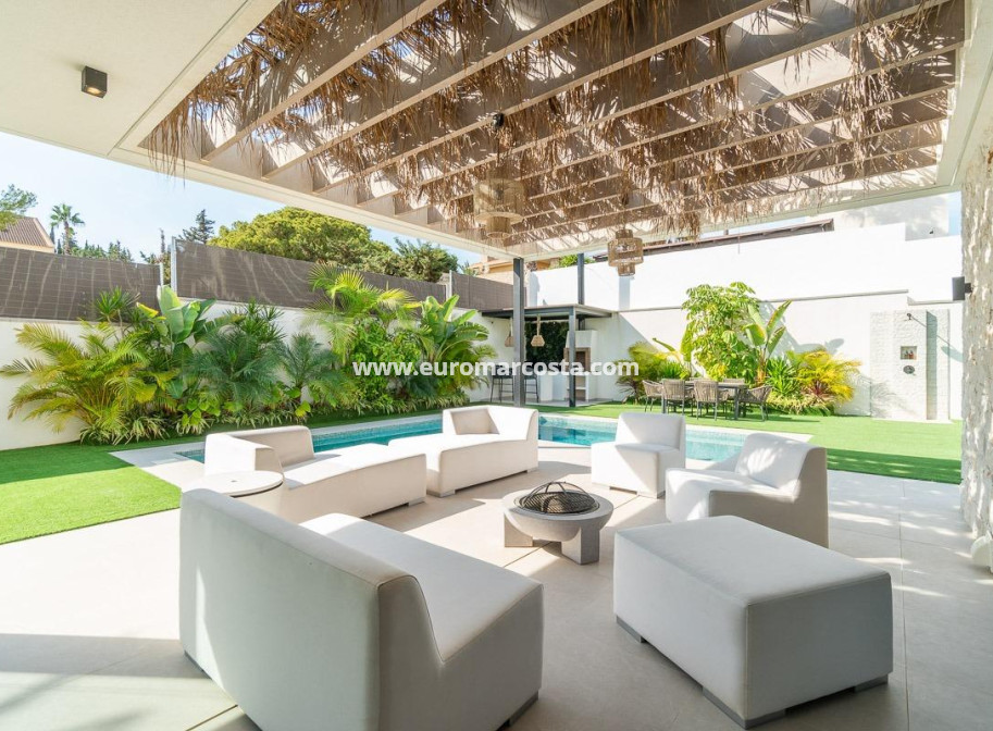 Venta - Villa - Torrevieja - TORREVIEJA