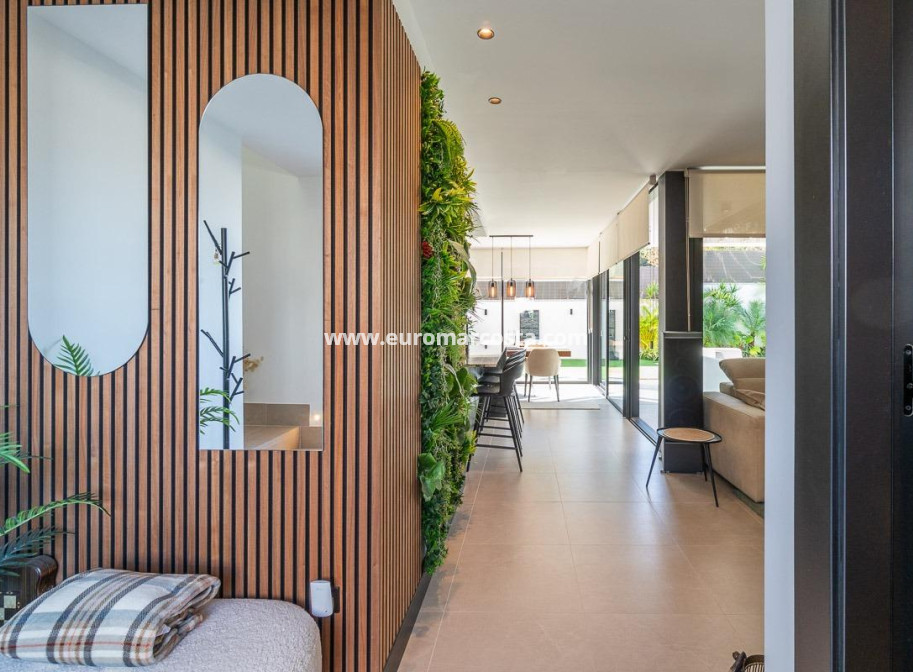 Venta - Villa - Torrevieja - TORREVIEJA