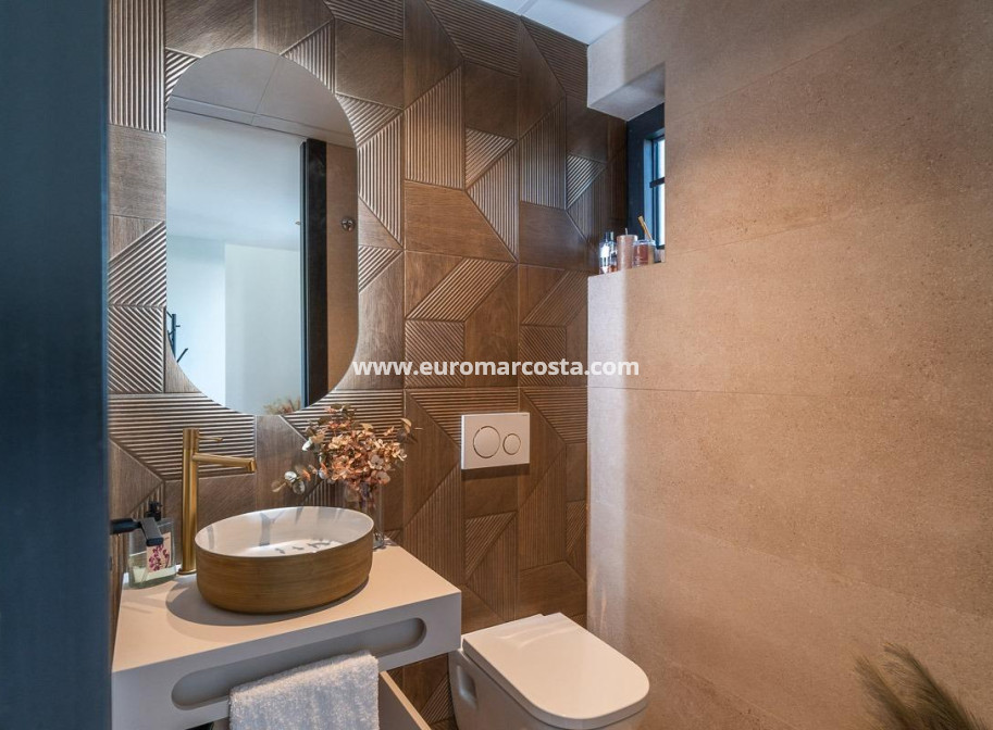 Venta - Villa - Torrevieja - TORREVIEJA