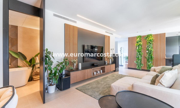 Venta - Villa - Torrevieja - TORREVIEJA