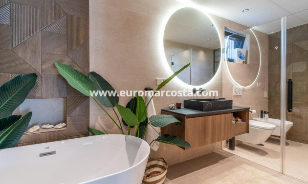 Venta - Villa - Torrevieja - TORREVIEJA