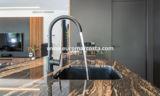 Venta - Villa - Torrevieja - TORREVIEJA