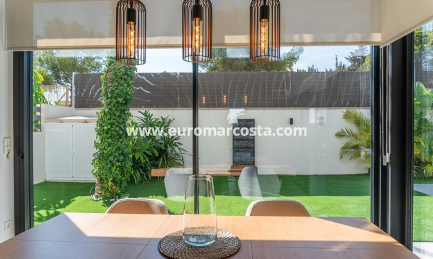 Venta - Villa - Torrevieja - TORREVIEJA