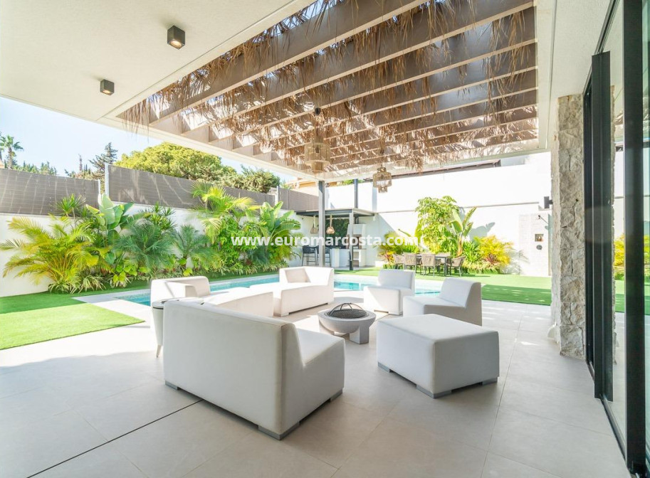 Venta - Villa - Torrevieja - TORREVIEJA