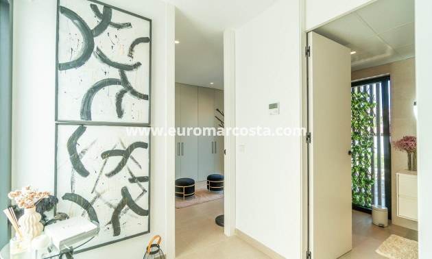 Venta - Villa - Torrevieja - TORREVIEJA