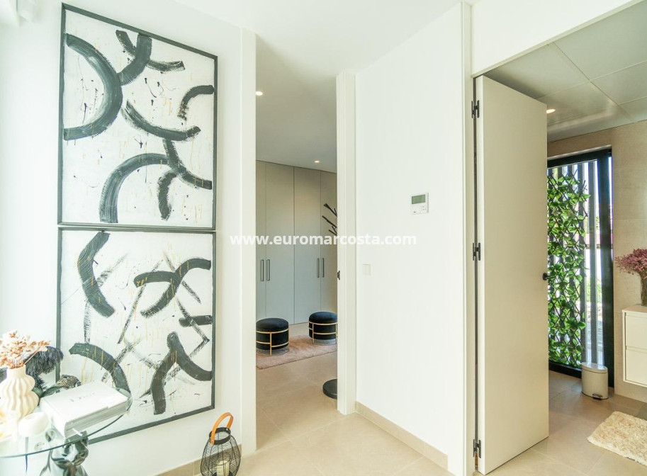 Venta - Villa - Torrevieja - TORREVIEJA