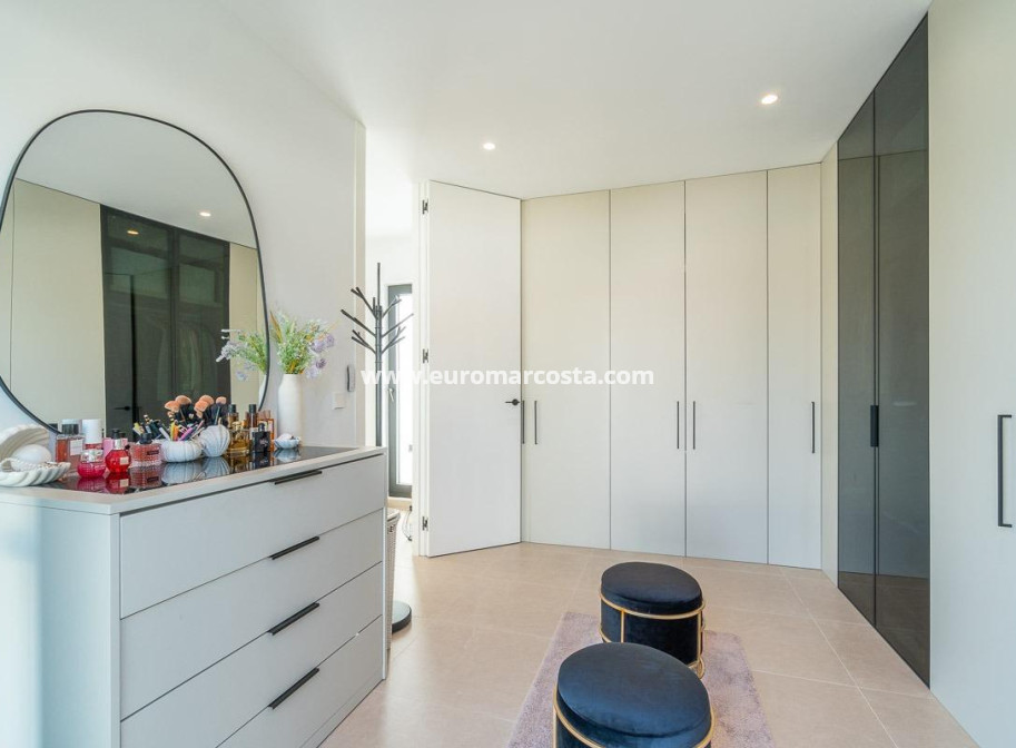 Venta - Villa - Torrevieja - TORREVIEJA