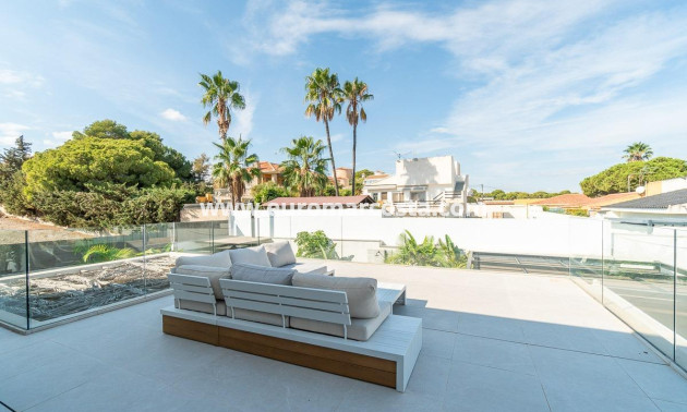 Venta - Villa - Torrevieja - TORREVIEJA