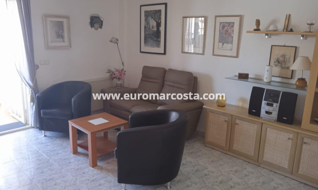 Sale - Bungalow - Torrevieja - Calas blanca