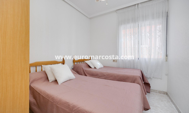 Objekte zum Wiederverkauf - Wohnung - Torrevieja - TORREVIEJA