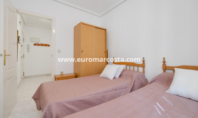 Objekte zum Wiederverkauf - Wohnung - Torrevieja - TORREVIEJA