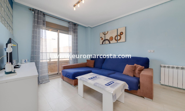 Objekte zum Wiederverkauf - Wohnung - Torrevieja - TORREVIEJA