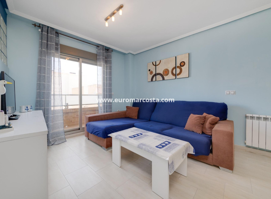Objekte zum Wiederverkauf - Wohnung - Torrevieja - TORREVIEJA