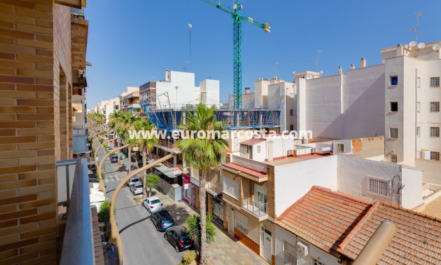 Objekte zum Wiederverkauf - Wohnung - Torrevieja - TORREVIEJA