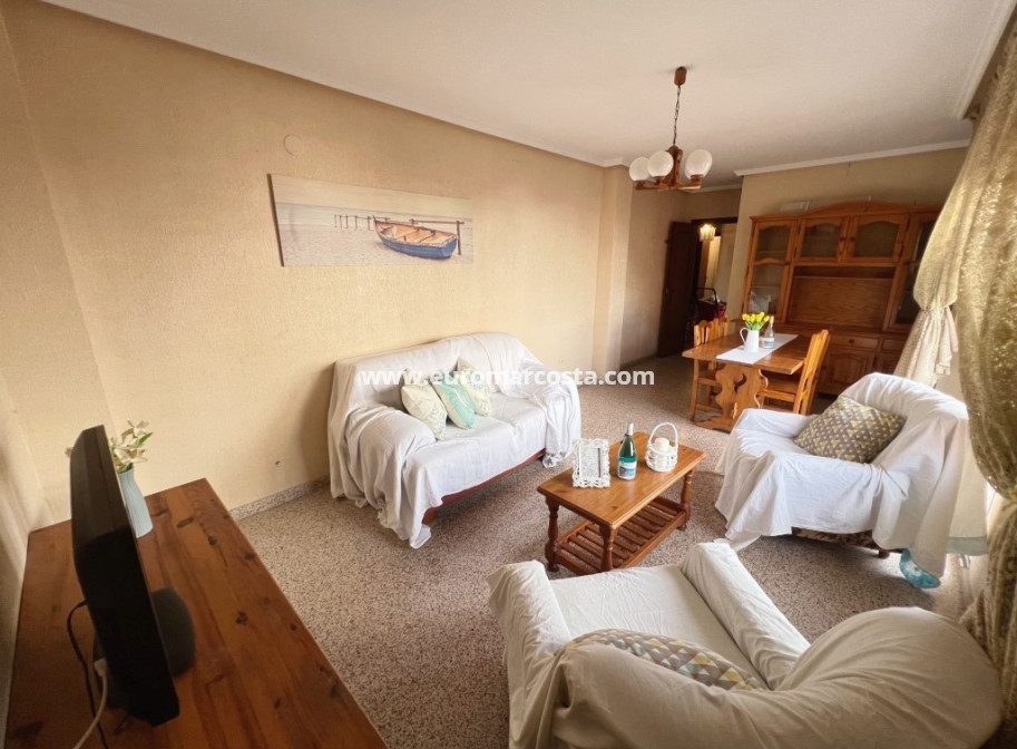 Sale - Apartment / flat - Guardamar del Segura