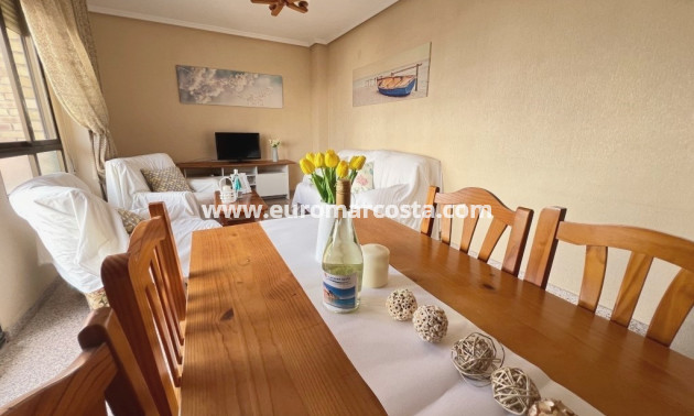 Sale - Apartment / flat - Guardamar del Segura