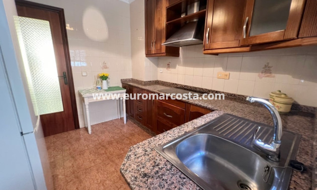 Sale - Apartment / flat - Guardamar del Segura