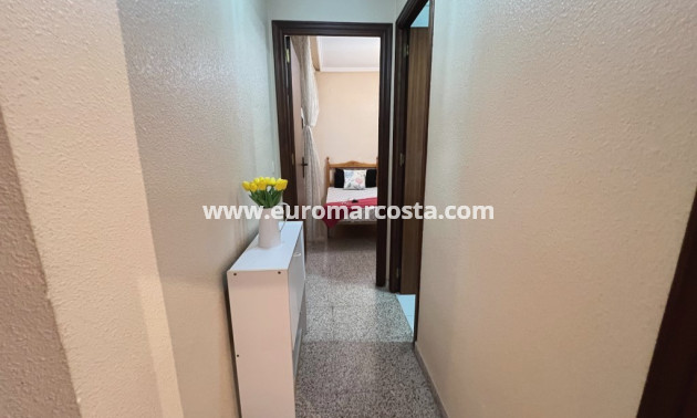 Sale - Apartment / flat - Guardamar del Segura