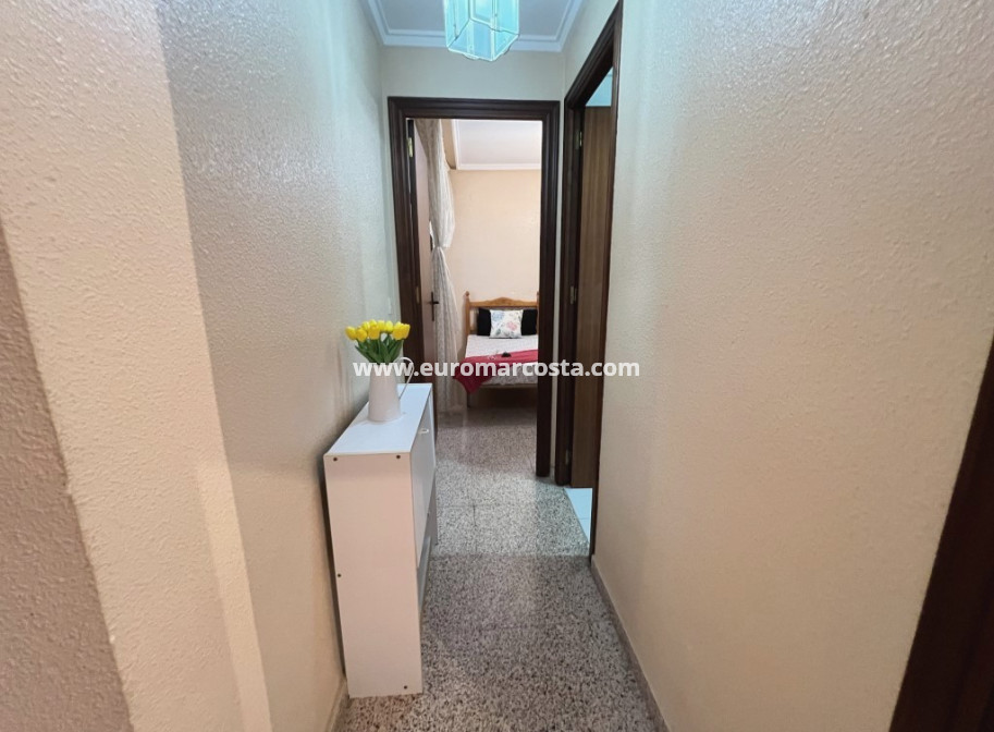 Sale - Apartment / flat - Guardamar del Segura