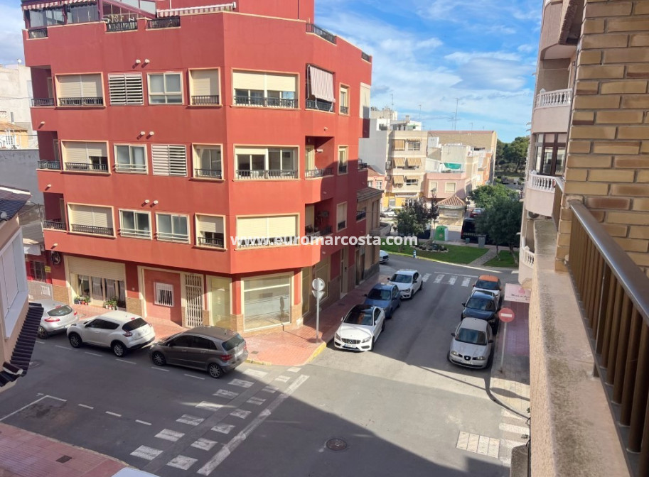 Sale - Apartment / flat - Guardamar del Segura