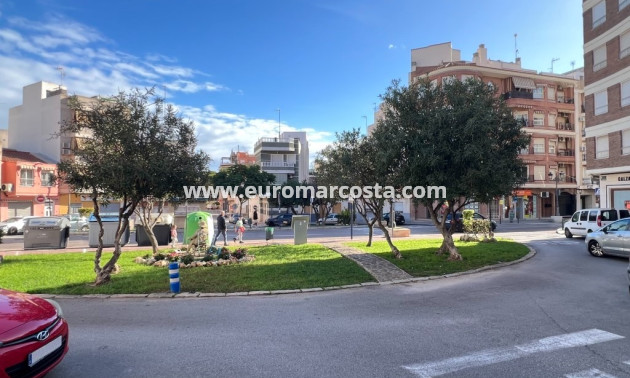 Sale - Apartment / flat - Guardamar del Segura