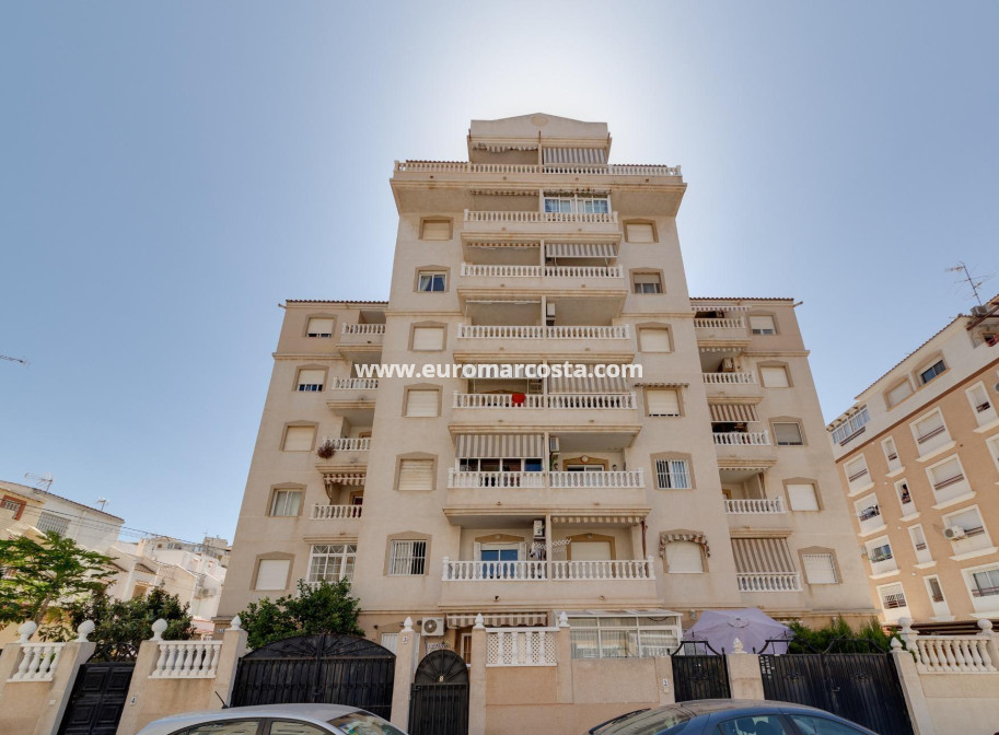 Venta - Apartamento / piso - Torrevieja - TORREVIEJA