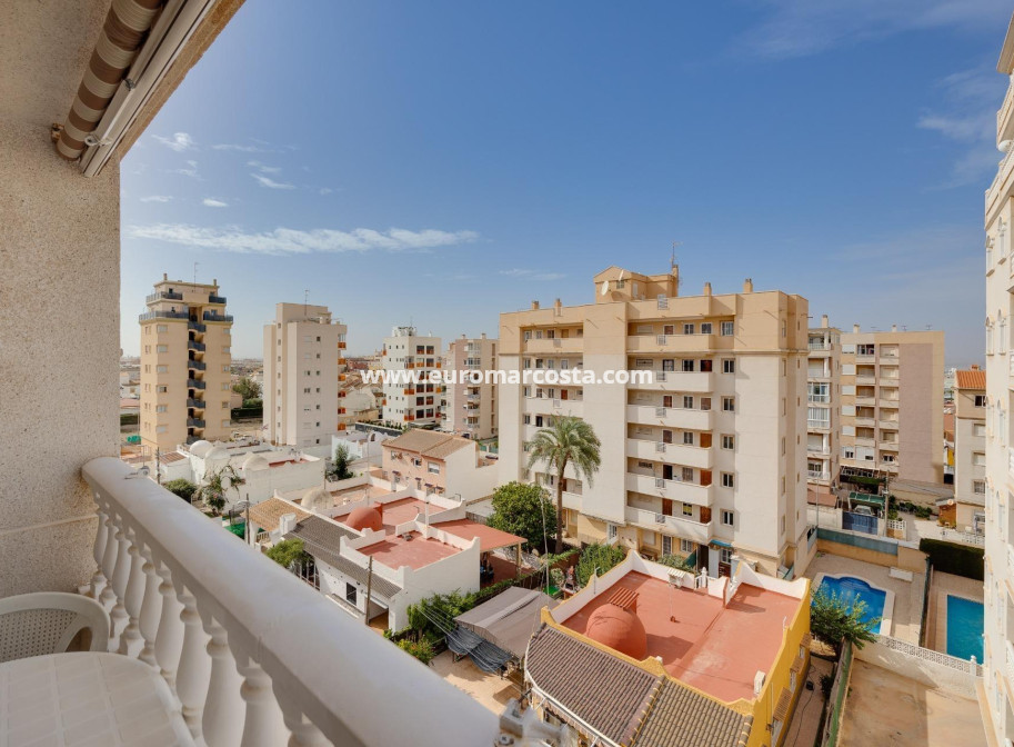 Venta - Apartamento / piso - Torrevieja - TORREVIEJA