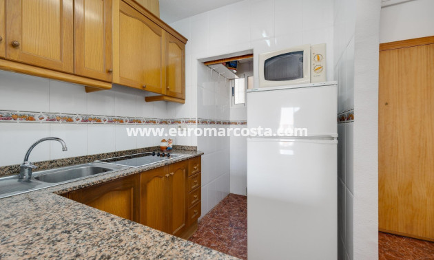 Venta - Apartamento / piso - Torrevieja - TORREVIEJA