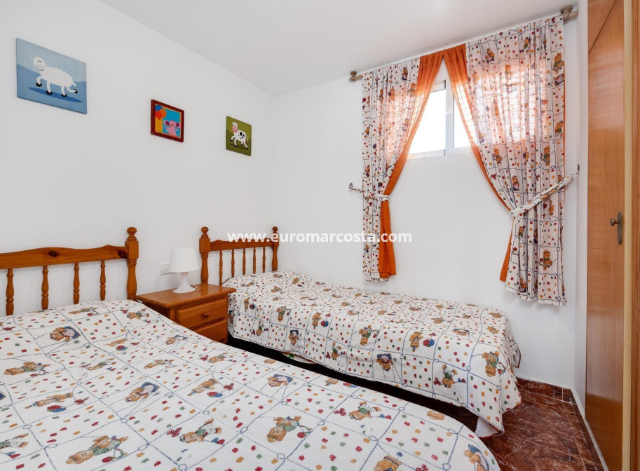 Venta - Apartamento / piso - Torrevieja - TORREVIEJA