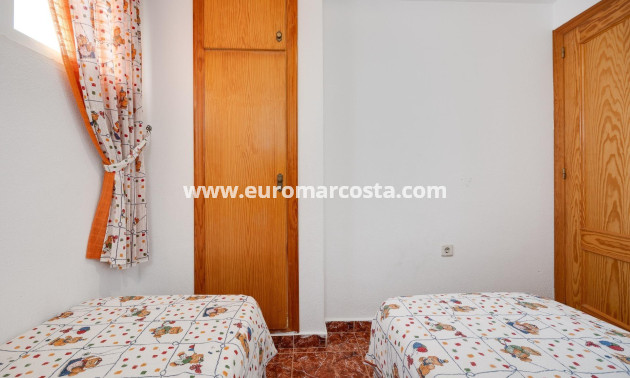 Venta - Apartamento / piso - Torrevieja - TORREVIEJA