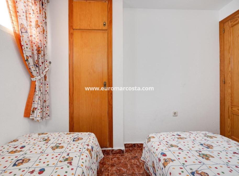 Venta - Apartamento / piso - Torrevieja - TORREVIEJA