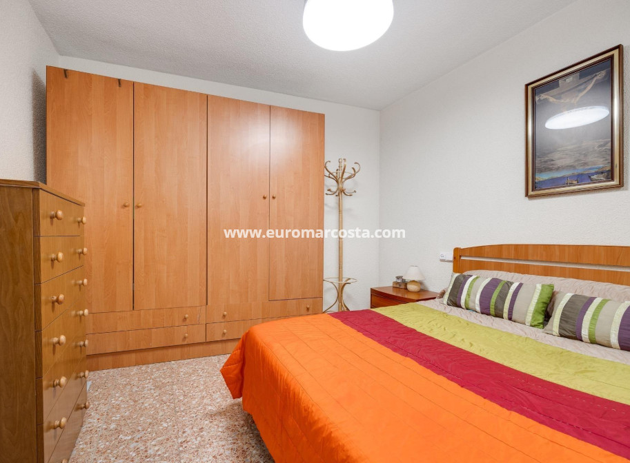 Objekte zum Wiederverkauf - Wohnung - Torrevieja - TORREVIEJA