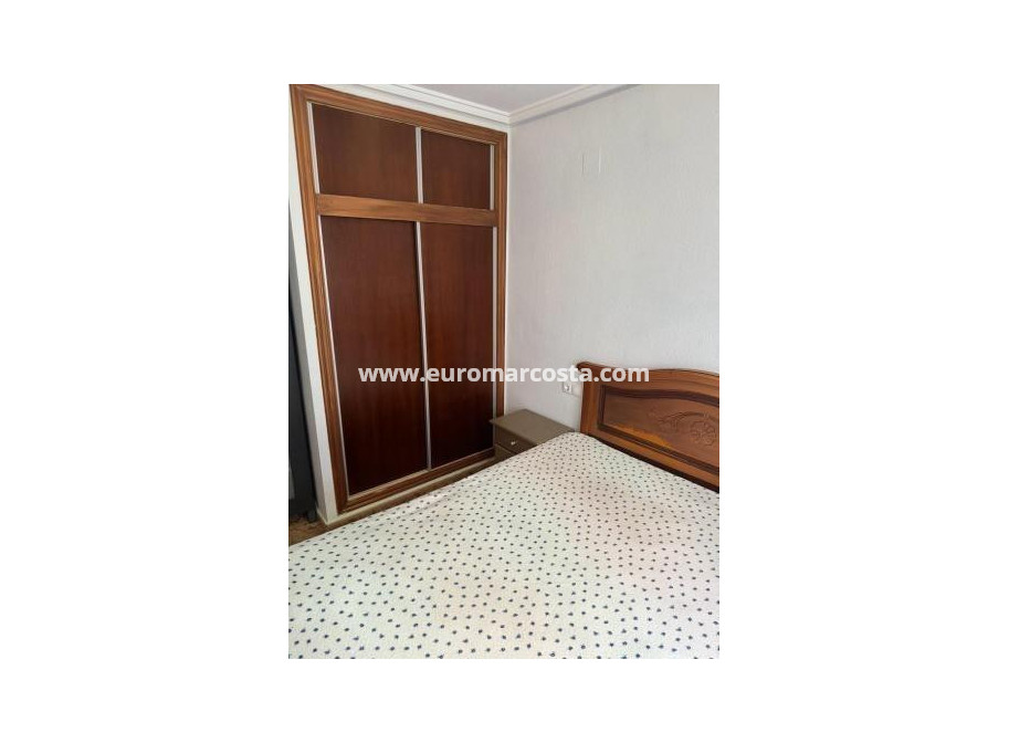 Objekte zum Wiederverkauf - Wohnung - Torrevieja - TORREVIEJA